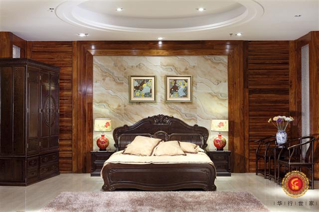 雞翅富貴大床+三門衣柜+太師椅